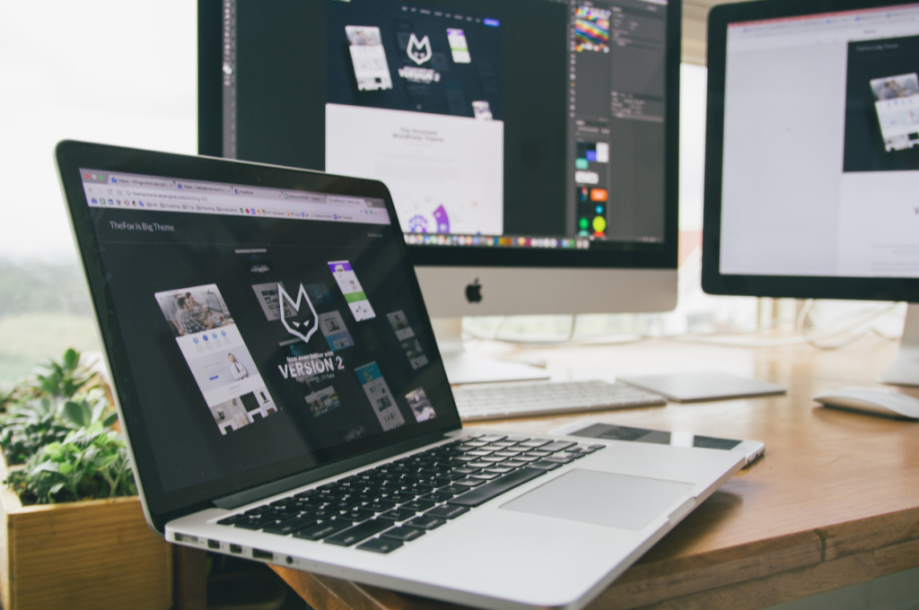 10 Stats to Consider for your Website Design Strategy